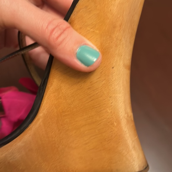 Dolce and Gabbana platforms - Picture 5 of 7